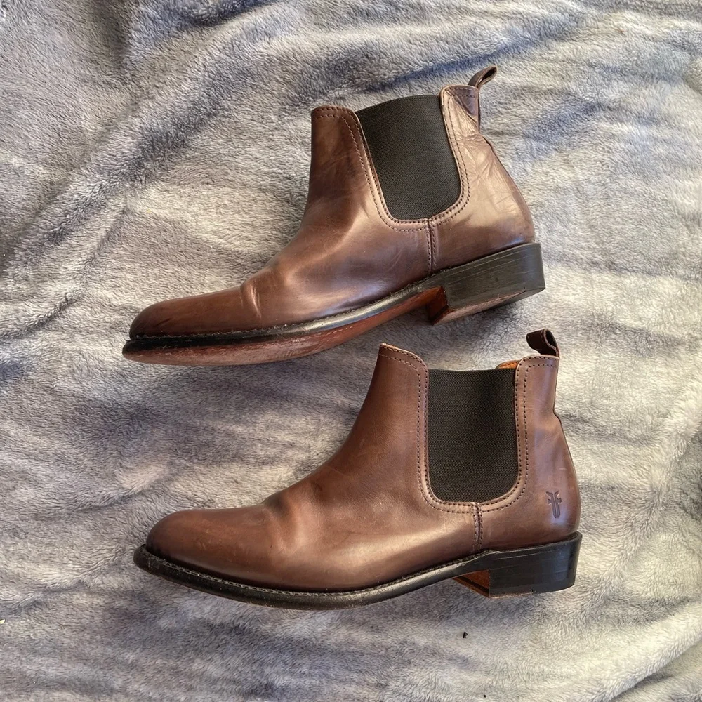 Frye great minimal